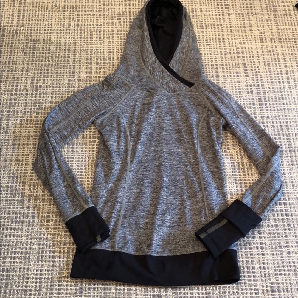 Lululemon hooded pullover